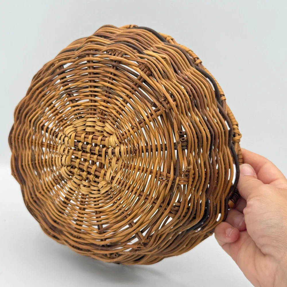 Vintage Scalloped Basket Woven Wicker Rustic Decor Cottagecore Boho Rustic